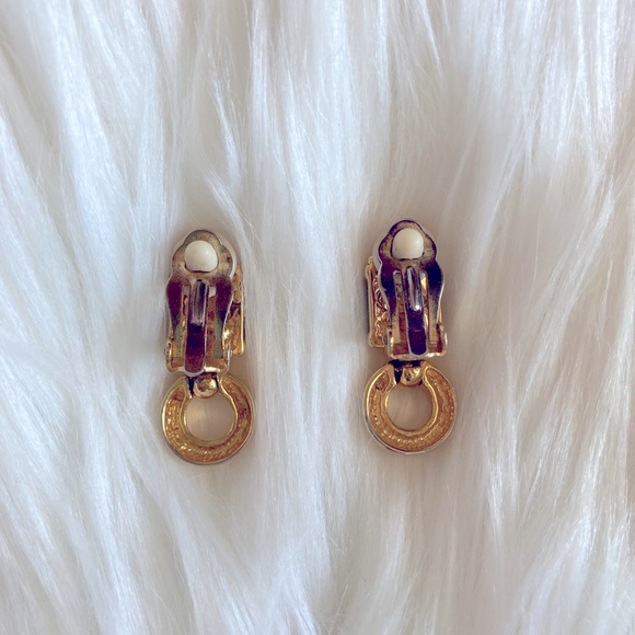 Vintage Green and Gold Dangle Clip on Earrings - Picture 5 of 6